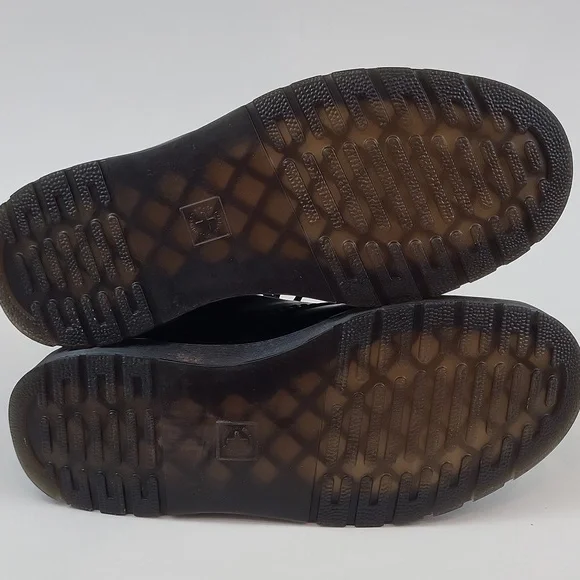 NWOB Dr. Martens Zavala Black Boots Women's size 6 / EU 37 - Picture 11 of 11